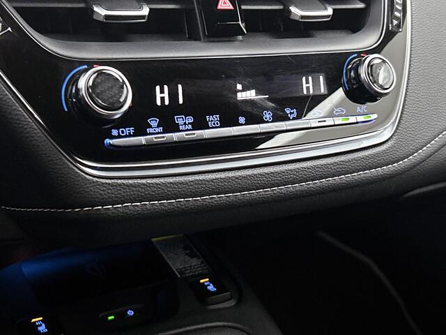 Toyota COROLLA 2.0 Hybrid Dynamic | Navigatie | PDC |