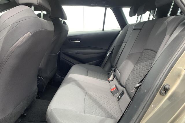 Toyota COROLLA Touring Sports 1.8 Hybrid Active | Camera | BTW'er |