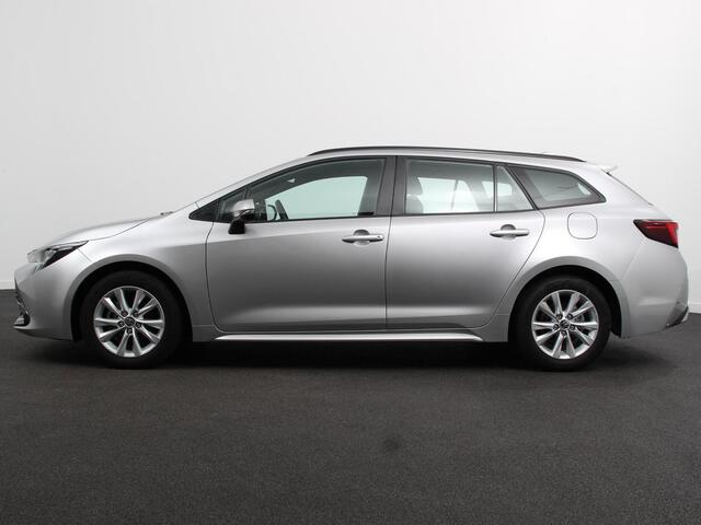 Toyota COROLLA Touring Sports Automaat Hybrid 140 Active Navigatie Apple Carplay/Android Auto Climate Control Cruise Control Adaptive 17"Lichtmetalen velgen Camera