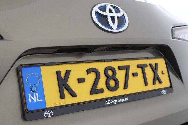 Toyota COROLLA Touring Sports 1.8 Hybrid Dynamic | Stoelverwarming | Parkeer camera |