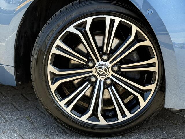 Toyota COROLLA Touring Sports 2.0 Hybrid Team D | Trekhaak | CarPlay | ACC | Camera | Keyless