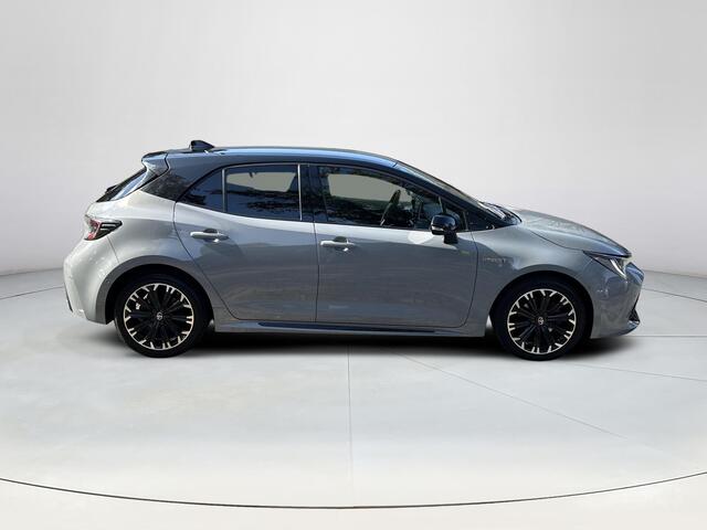 Toyota COROLLA 1.8 Hybrid GR-Sport | 06-10141018 Voor meer informatie