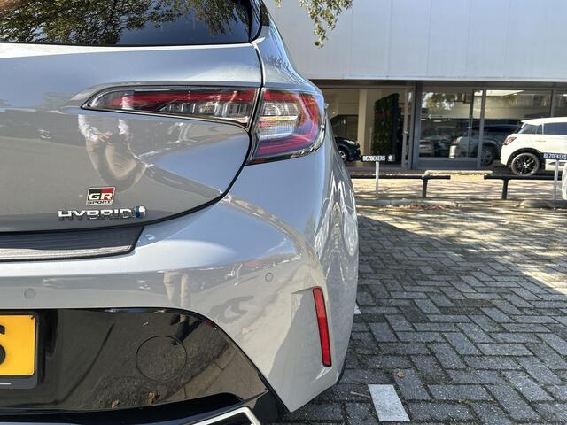Toyota COROLLA 1.8 Hybrid GR-Sport | 06-10141018 Voor meer informatie
