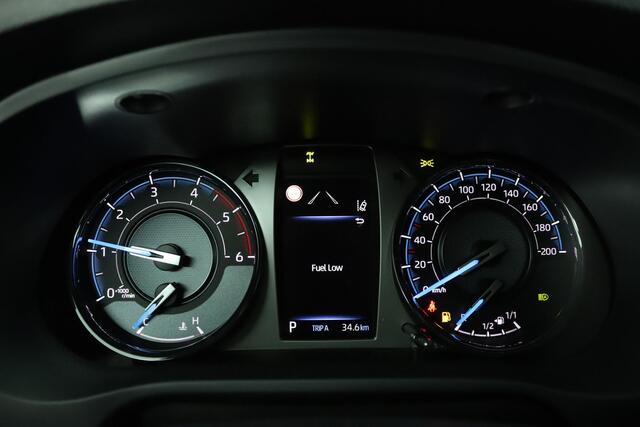 Toyota HI-LUX HiLux 2.8 D-4D Double Cab Hybrid Invincible | Adaptive Cruise Control | Automaat | Navigatie | Parkeersensoren | Achteruitrijcamera | Lederen bekleding | Apple Carplay | Android Auto |