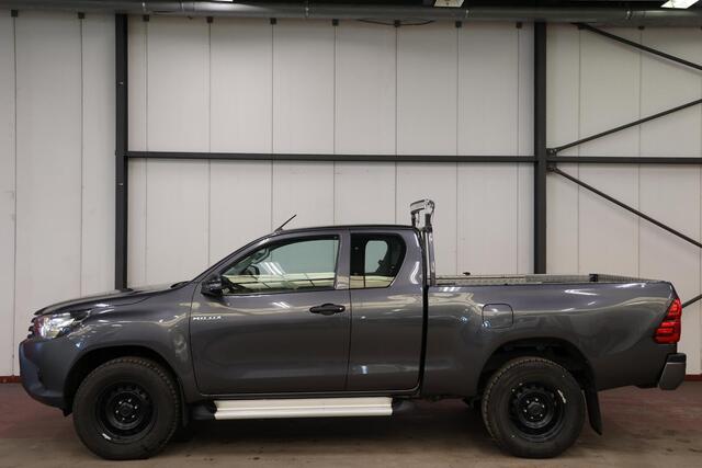 Toyota HI-LUX HiLux 2.4 D-4D 150PK Xtra Cab 4X4