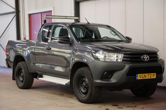Toyota HI-LUX HiLux 2.4 D-4D 150PK Xtra Cab 4X4