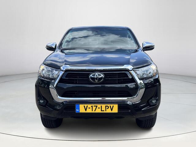 Toyota HI-LUX HiLux 2.4 D-4D Double Cab Professional | Automaat | Navigatie | Stoelverwarming | Parkeersensoren |