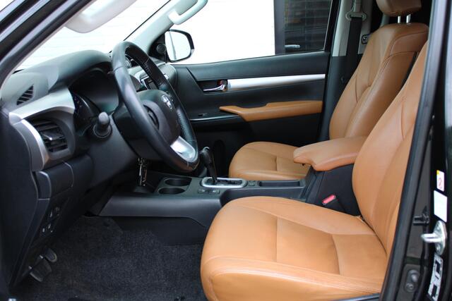 Toyota HI-LUX HiLux 2.4 D-4D-F Double Cab / Professional / Leer / Camera / Navi / Vol Opties / Nette Staat