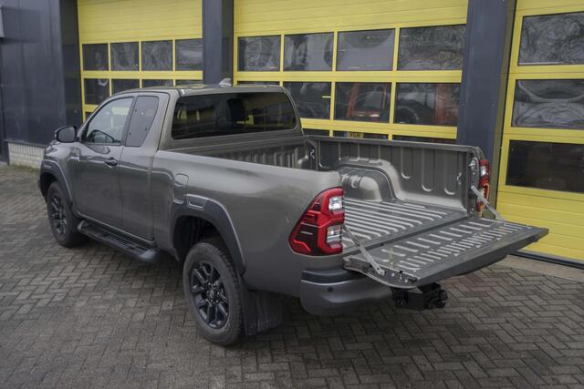 Toyota HI-LUX HiLux 2.8 D-4D Xtra Cab Invincible BPM VRIJ!