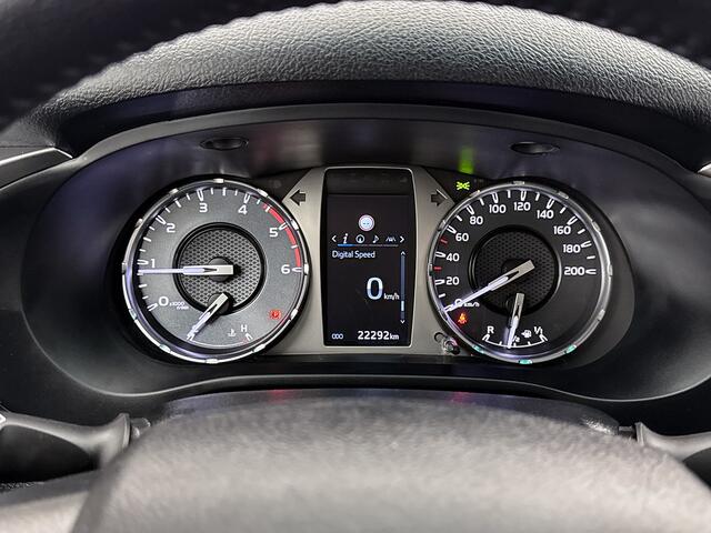 Toyota HI-LUX HiLux 2.4 D-4D Xtra Cab Professional Toneau cover 4x4 3.5t trekhaak Navigatie Stoelverwarming