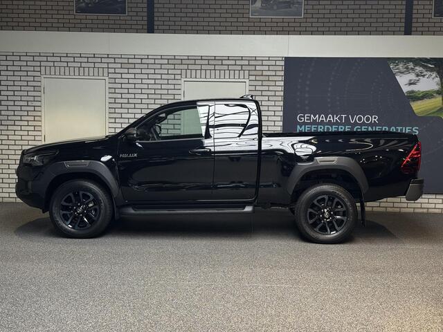Toyota HI-LUX Hilux 2.8 D-4D Xtra Cab Invincible automaat Nieuw uit voorraad leverbaar