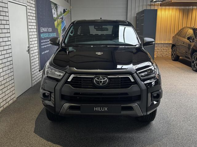 Toyota HI-LUX Hilux 2.8 D-4D Xtra Cab Invincible automaat Nieuw uit voorraad leverbaar
