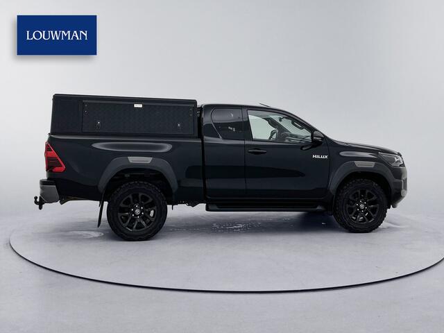 Toyota HI-LUX HiLux 2.8 D-4D Xtra Cab Invincible 204pk Adaptieve cruisecontrol Trekhaak Navigatie Camera Stoelverwarming