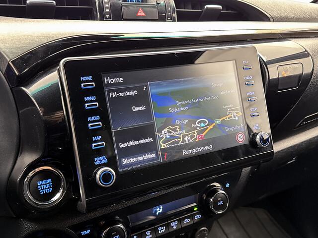 Toyota HI-LUX HiLux 2.8 D-4D Xtra Cab Invincible 204pk Adaptieve cruisecontrol Trekhaak Navigatie Camera Stoelverwarming