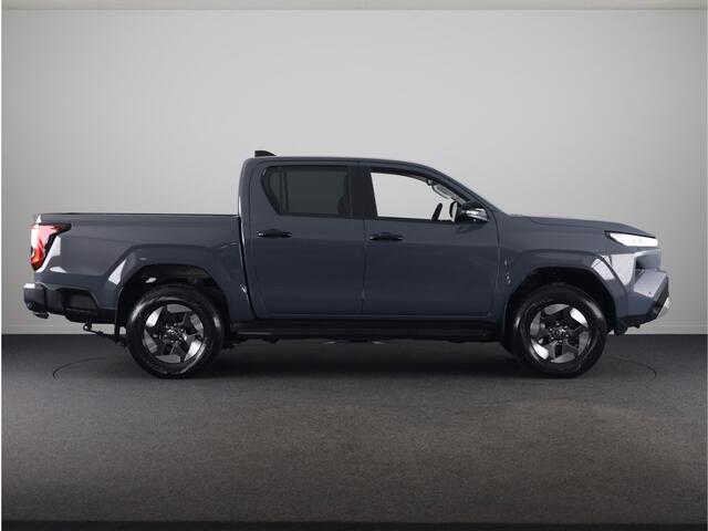 Toyota HI-LUX TOYOTA HILUX Professional Dubbel Cabine 59,2 kWh Electric *DEMO* | Camera | AWD | Apple Carplay/Android Auto |