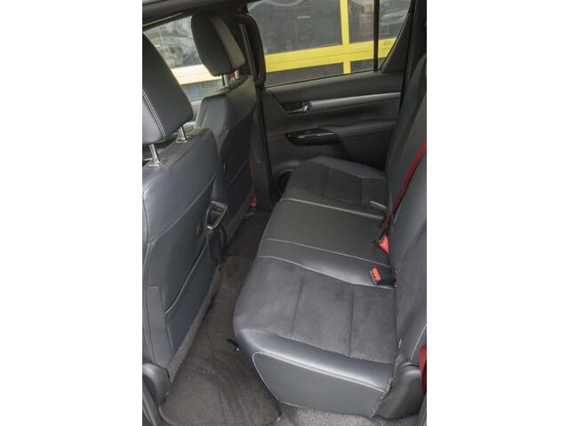 Toyota HI-LUX HiLux 2.8 D-4D Double Cab GR Sport