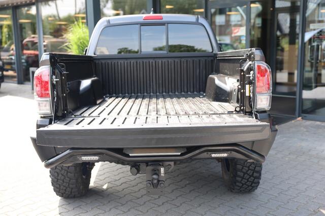 Toyota HI-LUX TACOMA 3.5 V6 TRD 4WD VAN