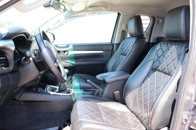 Toyota HI-LUX HiLux 2.4 D-4D-F Xtra Cab Challenger, Subwoofer, Leder, Hardtop, DAC, Stoelverwarming, Trekhaak, Camera!