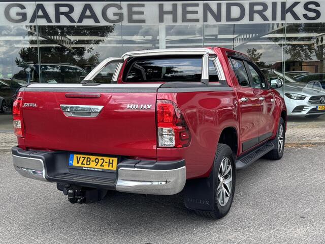Toyota HI-LUX HiLux 2.4 D-4D-F Double Cab Executive | 5 Pers. | Trekhaak 3200KG | camera | Dab+ | Navi | 4WD | Lane Assist | Chrome Exterieur Bar |