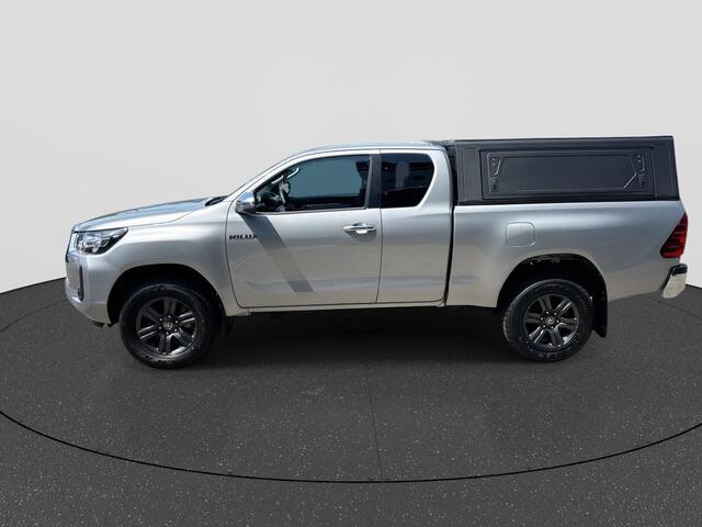 Toyota HI-LUX HiLux 2.4 D-4D Xtra Cab Challenger Automaat