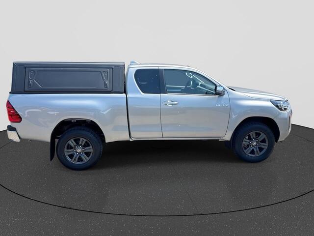 Toyota HI-LUX HiLux 2.4 D-4D Xtra Cab Challenger Automaat