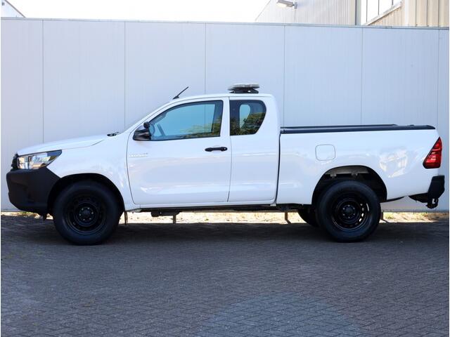 Toyota HI-LUX HiLux 2.4 D-4D 4x4 Xtra Cab Cool Comfort | Airco | Cruise | Trekhaak