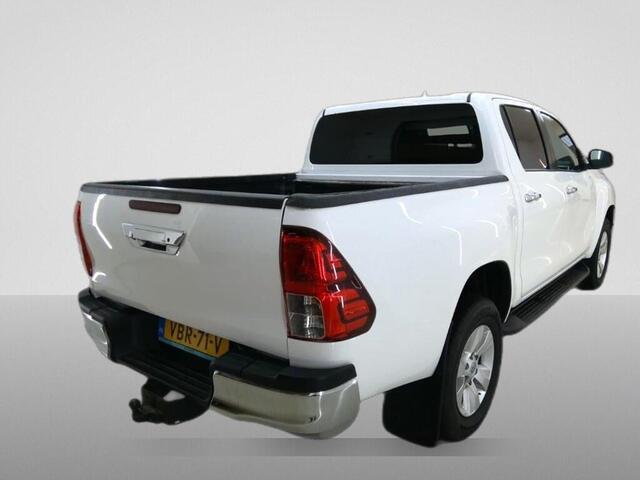 Toyota HI-LUX HiLux 2.4 D-4D AUTOMAAT 4WD 4x4 Double Cab