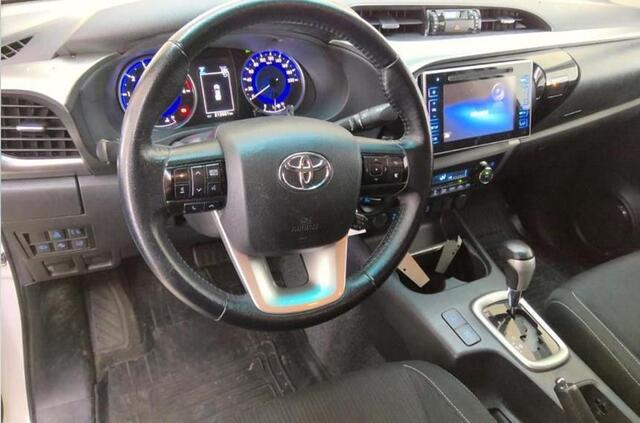 Toyota HI-LUX HiLux 2.4 D-4D AUTOMAAT 4WD 4x4 Double Cab