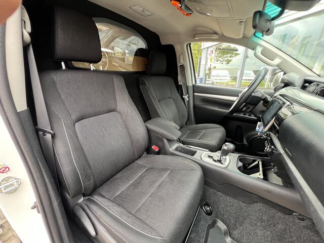 Toyota HI-LUX HiLux 2.4 D-4D-F Double Cab Professional
