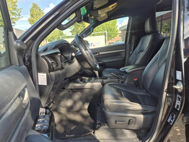 Toyota HI-LUX HiLux 2.8 D-4D Double Cab Invincible Trekhaak/AdaptiveCruise/Leder etc.