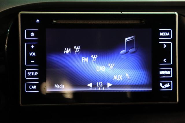Toyota HI-LUX HiLux 2.4 D-4D-F Xtra Cab 4X4 MET 3500KG TREKVERMOGEN