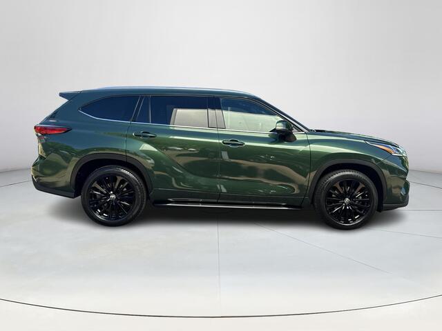 Toyota HIGHLANDER 2.5 AWD Hybrid Premium | 06-10141018 Voor meer meer informatie