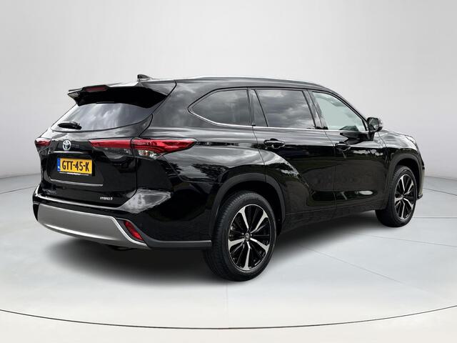 Toyota HIGHLANDER 2.5 AWD Hybrid Premium | 7 persoons | Full option! | Stoelverwarming- en koeling | Lederen bekleding