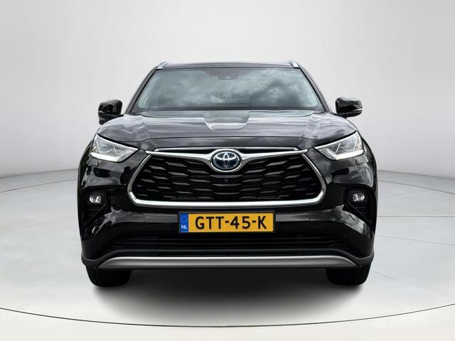 Toyota HIGHLANDER 2.5 AWD Hybrid Premium | 7 persoons | Full option! | Stoelverwarming- en koeling | Lederen bekleding