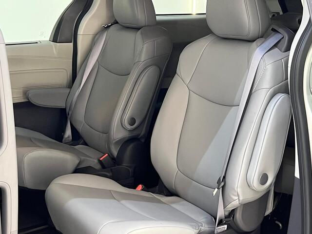 Toyota HIGHLANDER Sienna 2.5 Hybrid Luxe XLE