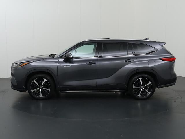 Toyota HIGHLANDER 2.5 AWD Hybrid Premium | 7-Zitplaatsen | 2000kg trekkracht | LED | Panoramadak | Trekhaak | Navigatie | Ele. verstelbare stoelen + geheugen | Stoelverwarming voor + achter | Stoelkoeling | 360 Camera | Adaptieve Cruise Control |