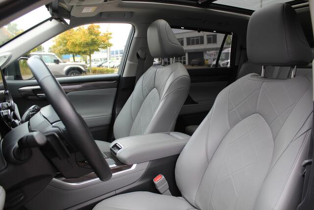 Toyota HIGHLANDER 2.5 AWD Hybrid Premium 7-pers. | Rijklaar | Pano | Stoel/Stuurverwarming | Stoelkoeling | Navi | 360 camera | Head Up