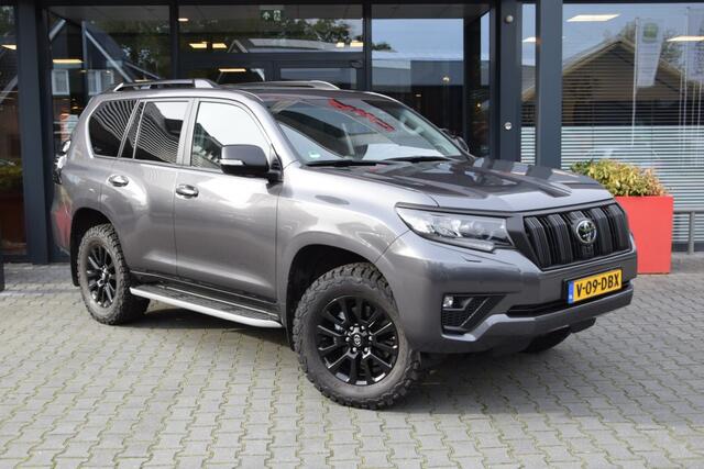 Toyota LAND CRUISER 150 2.8 D-4D 5DRS BLACK LINE A/T VAN