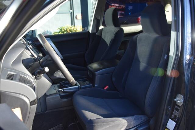 Toyota LAND CRUISER 150 2.8 D-4D 3DRS VX A/T VAN