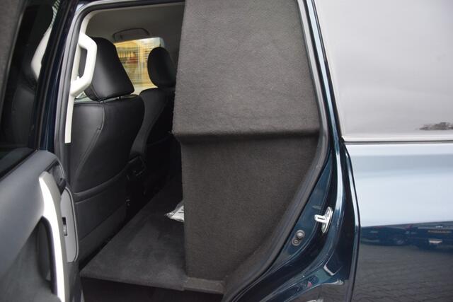 Toyota LAND CRUISER 150 2.8 D-4D 5DRS CHALLENGER A/T VAN