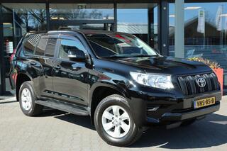 toyota-land-cruiser-150-2.8-d-4d-5d