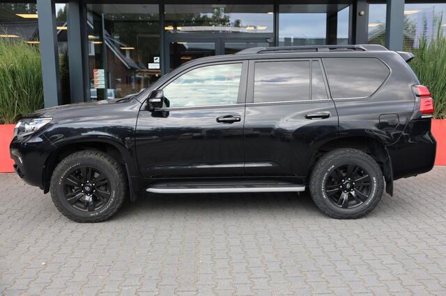 Toyota LAND CRUISER 150 2.8 D-4D 5DRS LOUNGE B/E TREKKER A/T 5 SITZ VAN