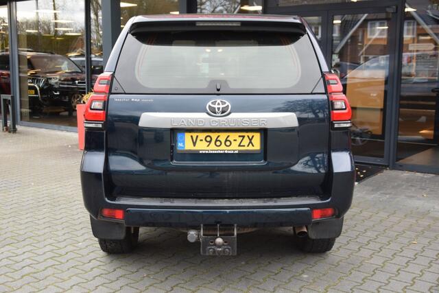 Toyota LAND CRUISER 150 2.8 D-4D 5DRS ACTIVE A/T VAN