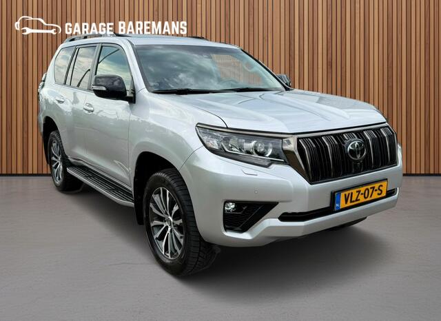Toyota LAND CRUISER 150 2.8 D-4D-F Executive Blind Van