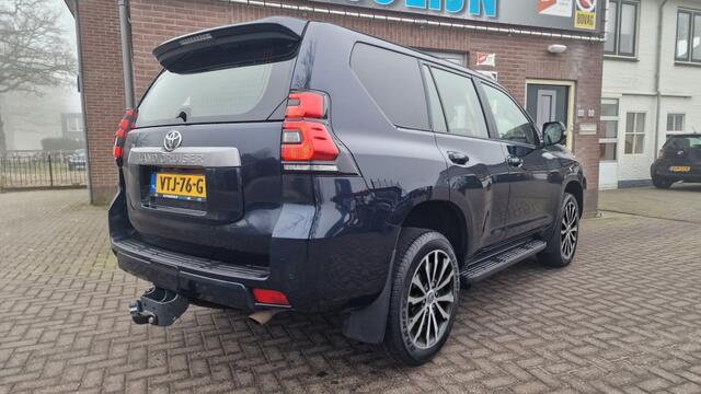 Toyota LAND CRUISER 2.8 D-4D Challenger, Window Van, 3.500KG Trekgew