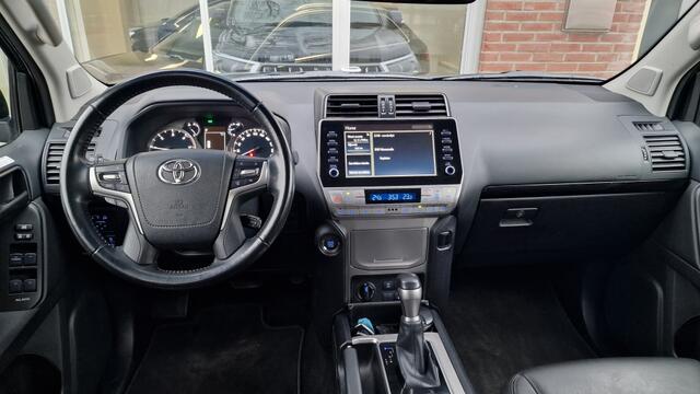 Toyota LAND CRUISER 2.8 D-4D Challenger, Window Van, 3.500KG Trekgew