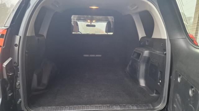Toyota LAND CRUISER 2.8 D-4D Challenger, Window Van, 3.500KG Trekgew