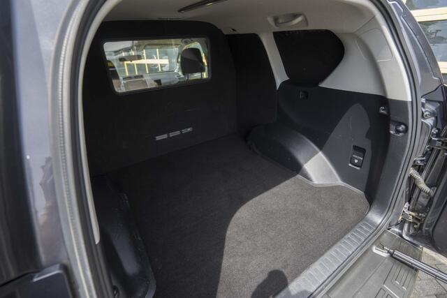 Toyota LAND CRUISER 2.8 D-4D-F Challenger Van Toyota Land cruiser 2.8 D-4D-F CHALLENGER VAN AUT