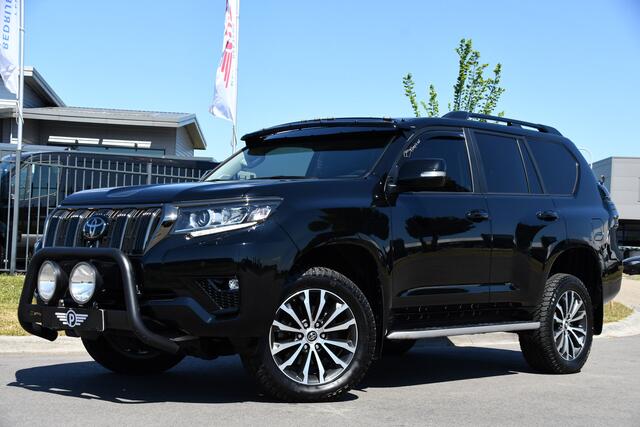 Toyota LAND CRUISER 2.8 D-4D-F Professional High Black Edition Full Options, 360 camera, 5 deurs, LED, Leder, Automaat, Multimedia, Trekhaak 3500KG, uniek!