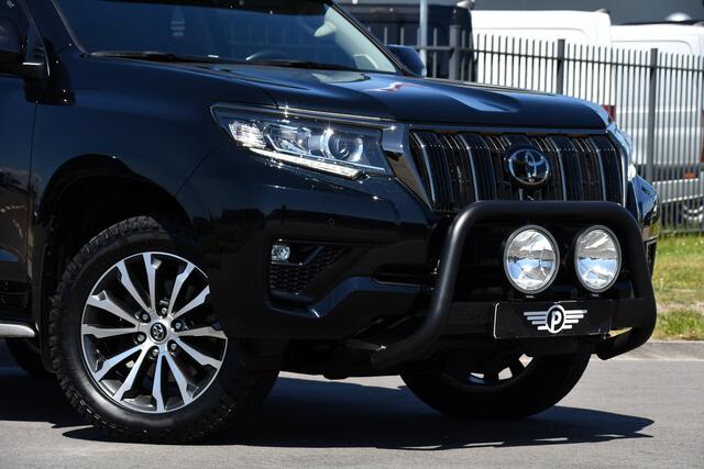 Toyota LAND CRUISER 2.8 D-4D-F Professional High Black Edition Full Options, 360 camera, 5 deurs, LED, Leder, Automaat, Multimedia, Trekhaak 3500KG, uniek!